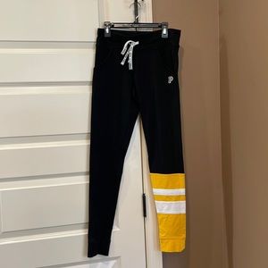 PINK by Victoria Secret Leggings